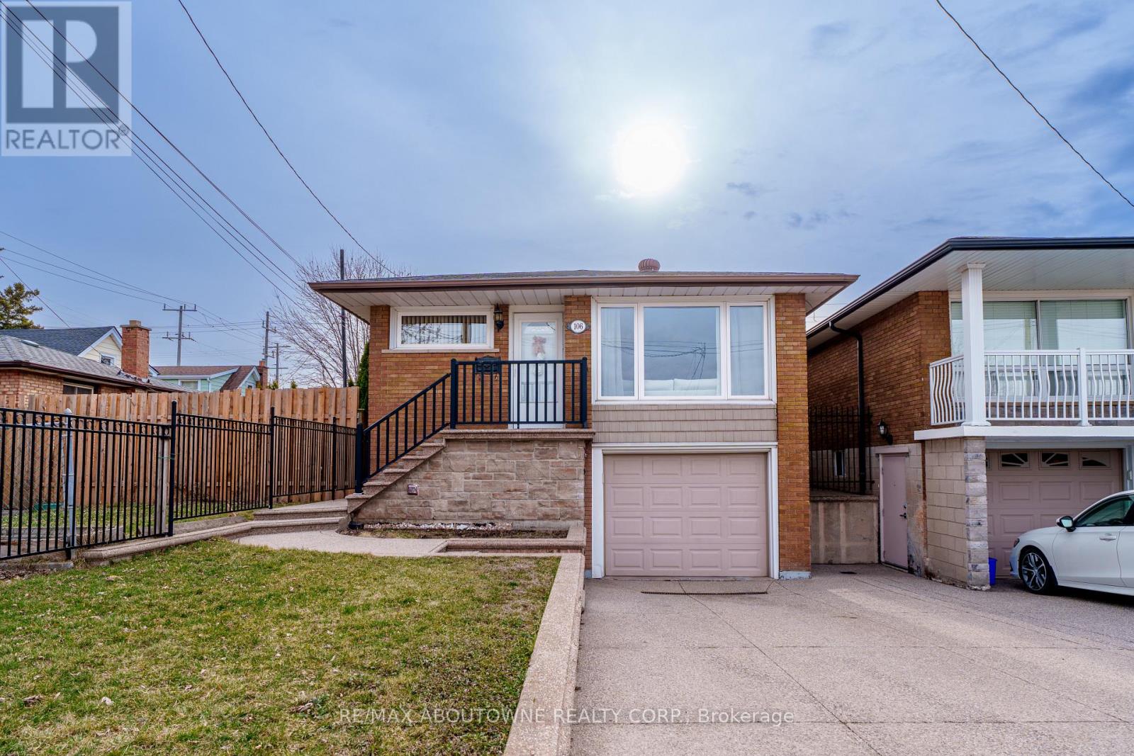 Detached at 106 BELAND AVENUE N, Hamilton (McQuesten)