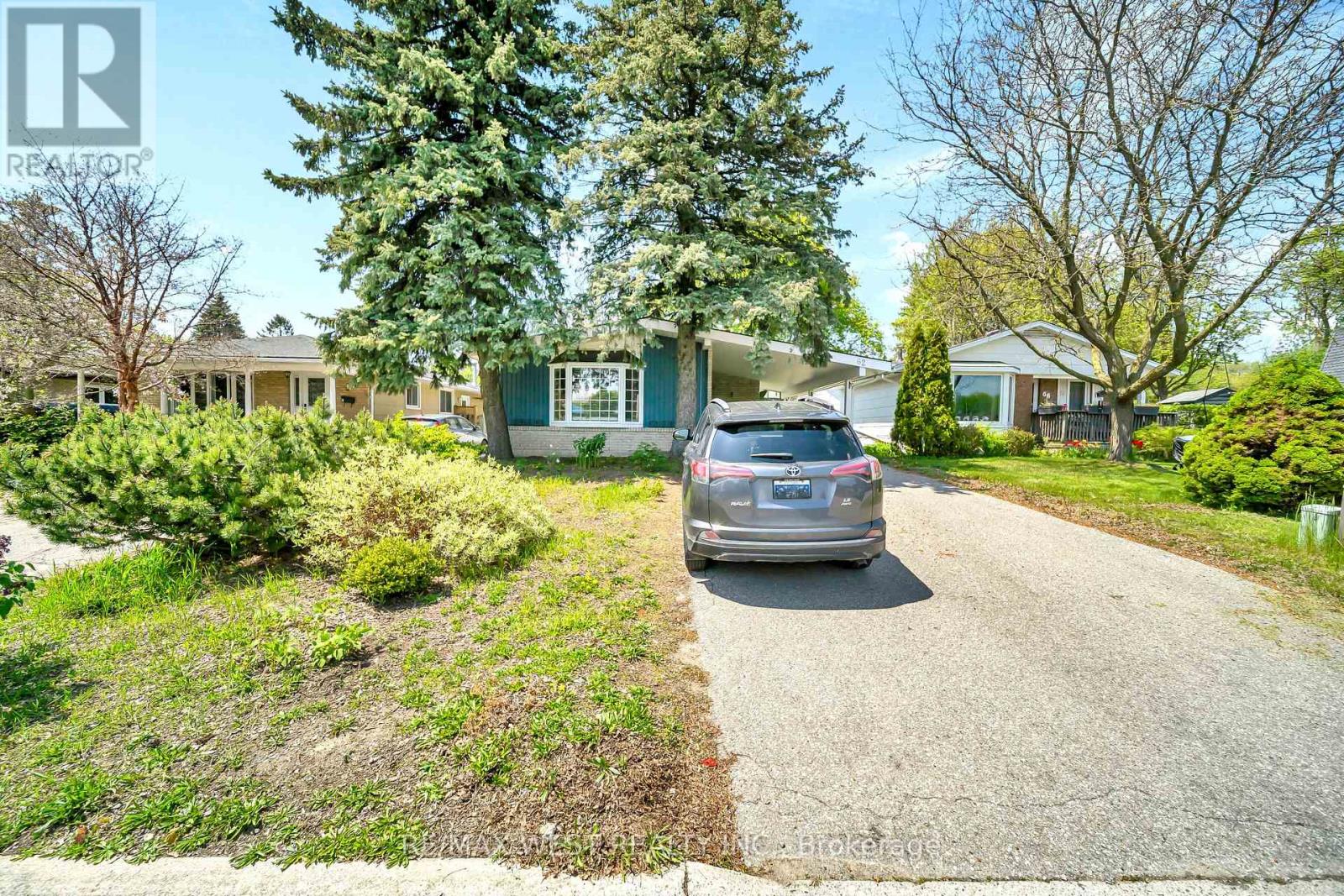 Detached at LOWER - 62 GREENDALE CRESCENT, Kitchener