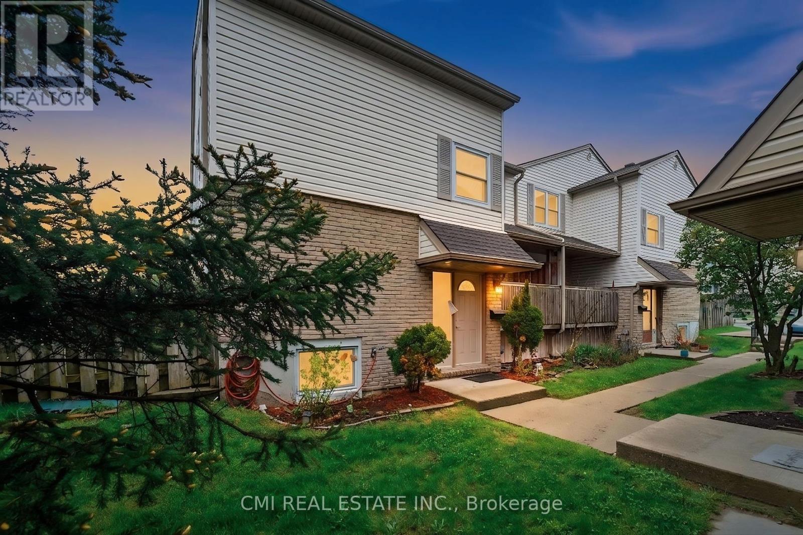 Townhouse at 44 - 1300 UPPER OTTAWA STREET, Hamilton