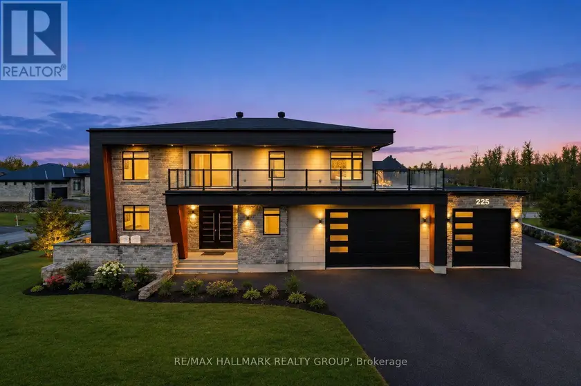 Detached at 225 SUMMERVIEW TERRACE, Ottawa