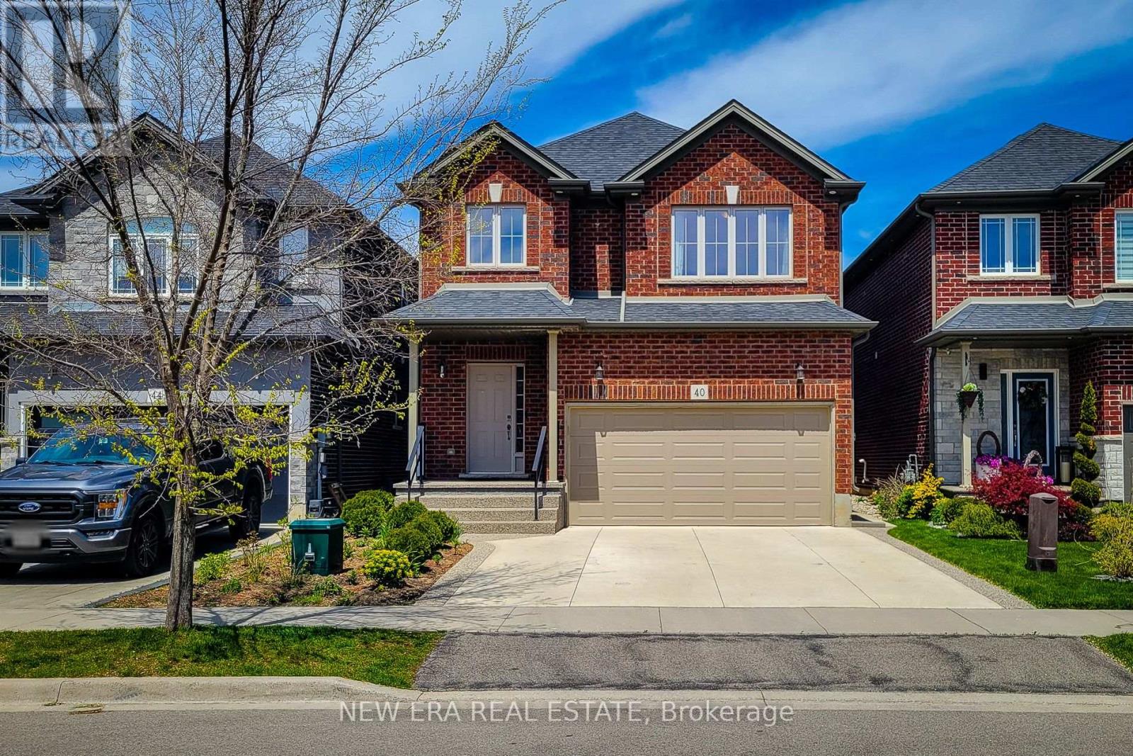 Detached at 40 FAIRGROUNDS DRIVE, Hamilton (Binbrook)