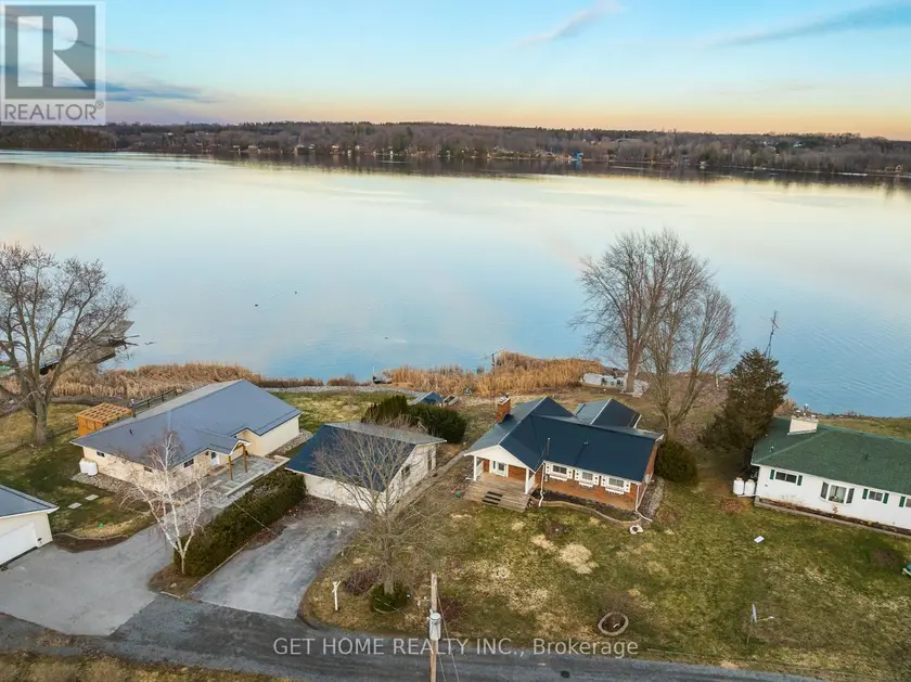 Detached at 52 PATS LANE, Prince Edward County