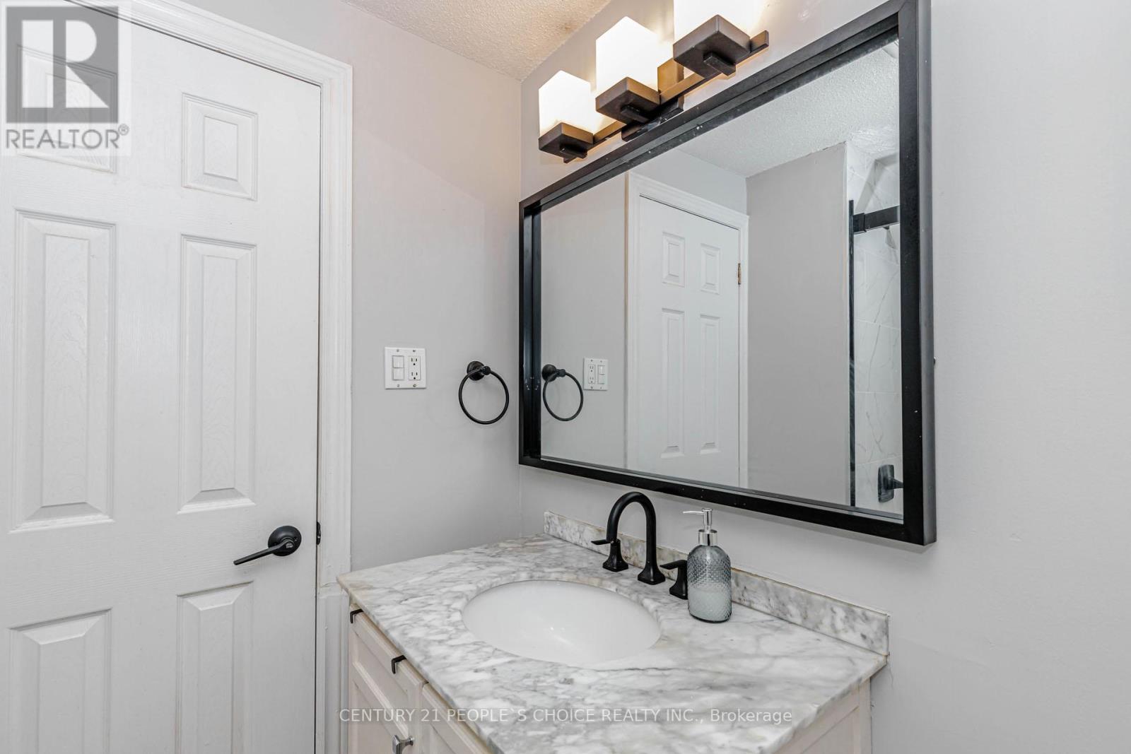Semi-Detached/Link at 570B GLEN FORREST BOULEVARD, Waterloo