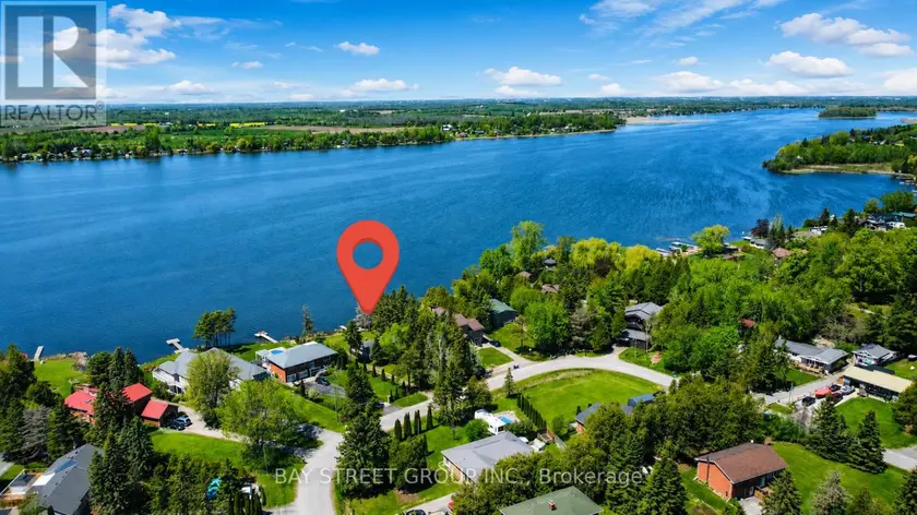 Detached at 33 CEDAR CRESCENT, Kawartha Lakes