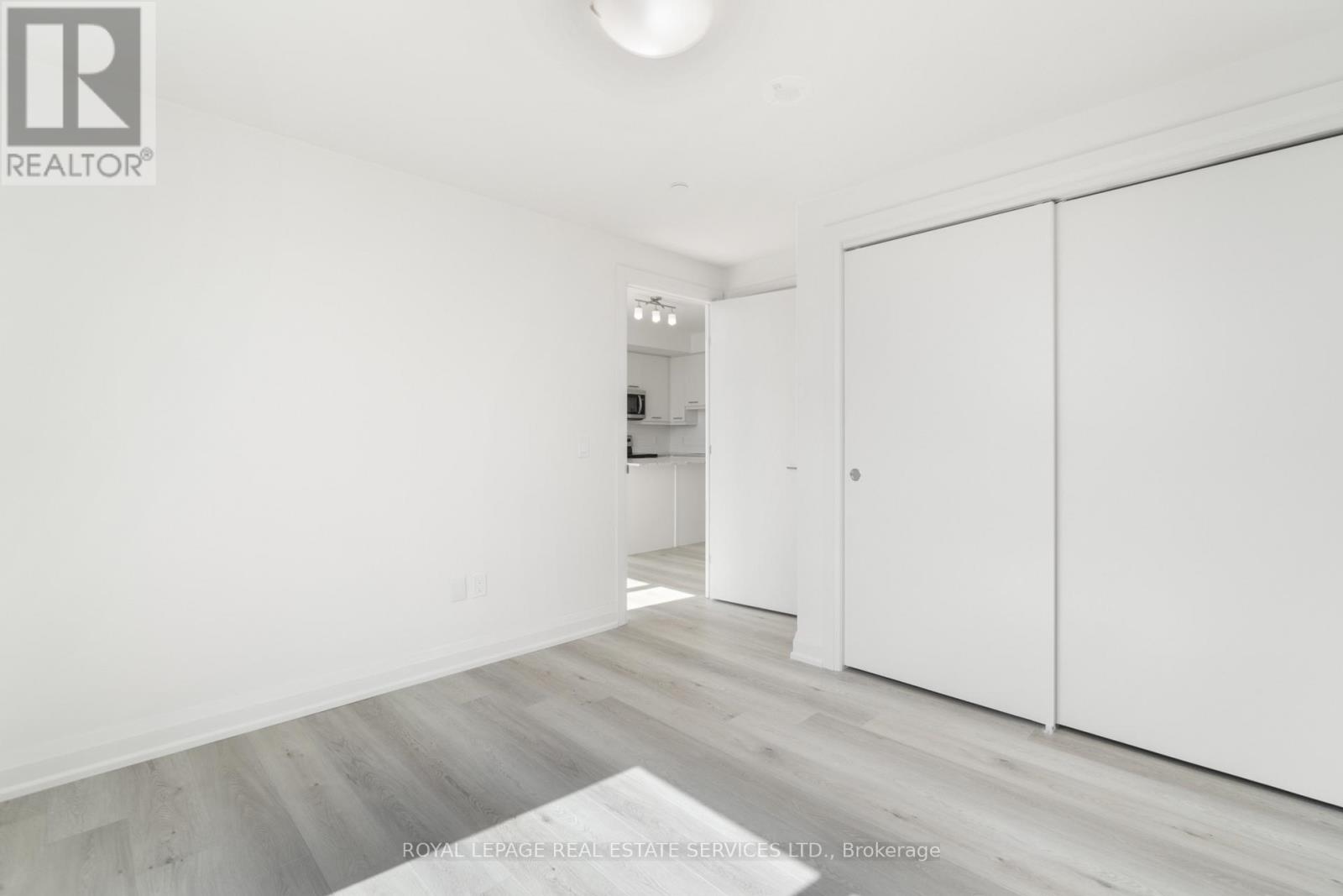 Apartment at 1702 - 385 WINSTON ROAD, Grimsby