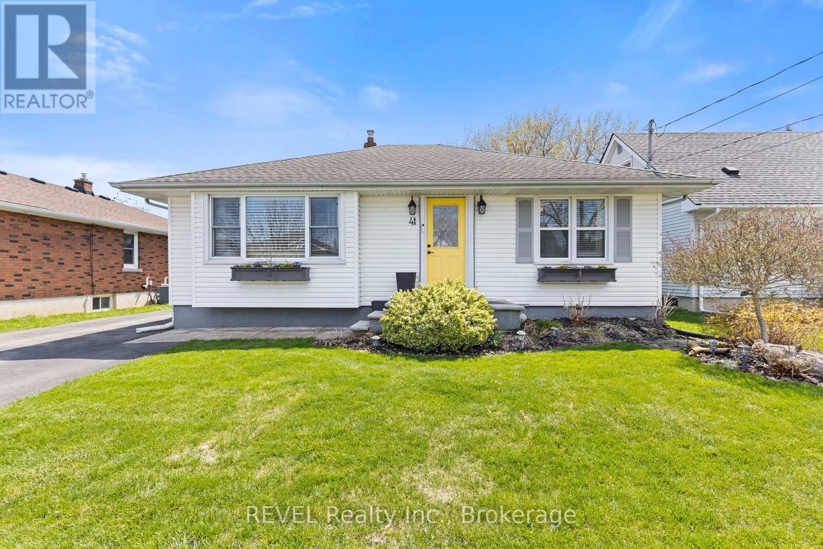 Detached at 41 ROSE AVENUE, Thorold