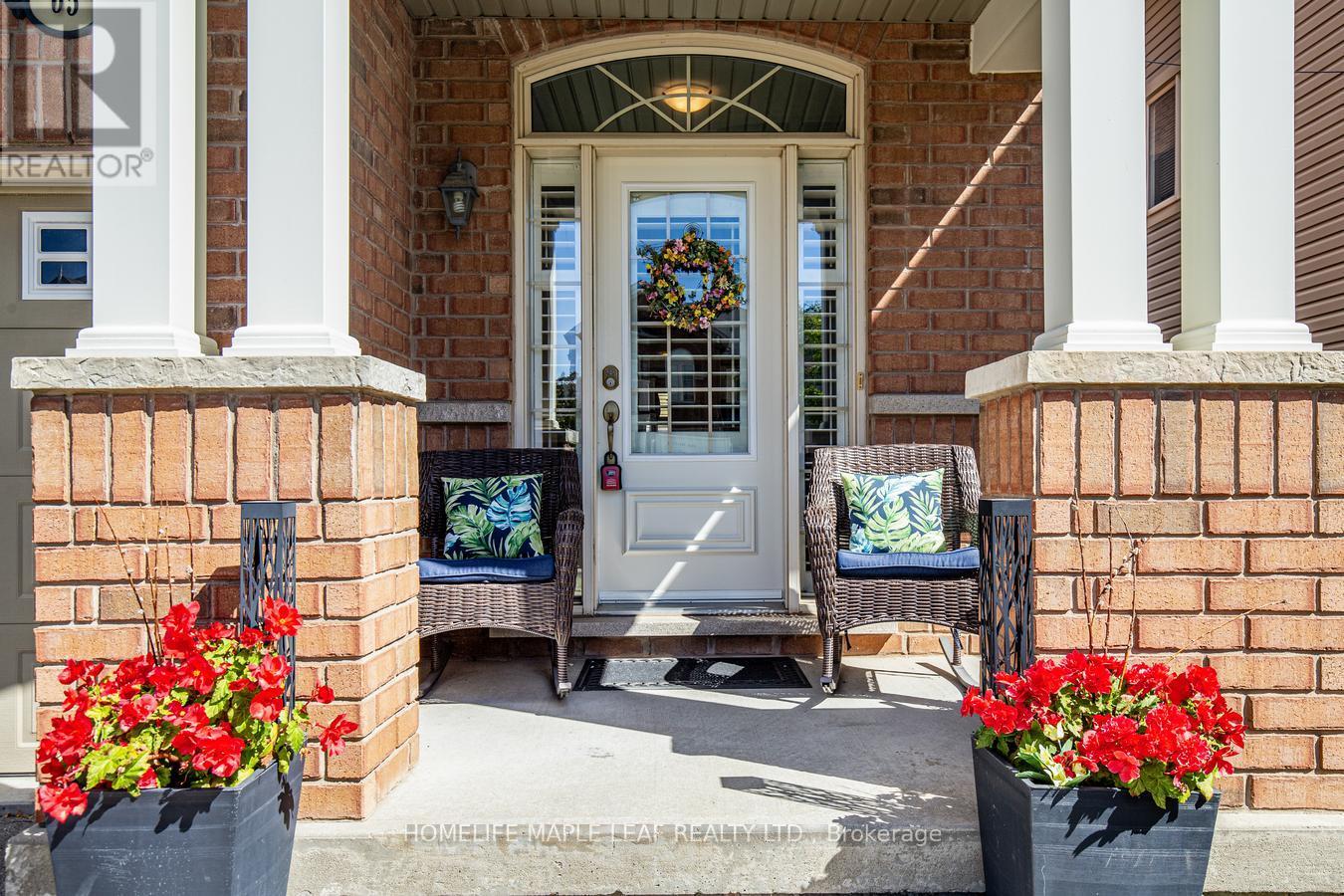 Townhouse at 65 CATHEDRAL COURT, Hamilton