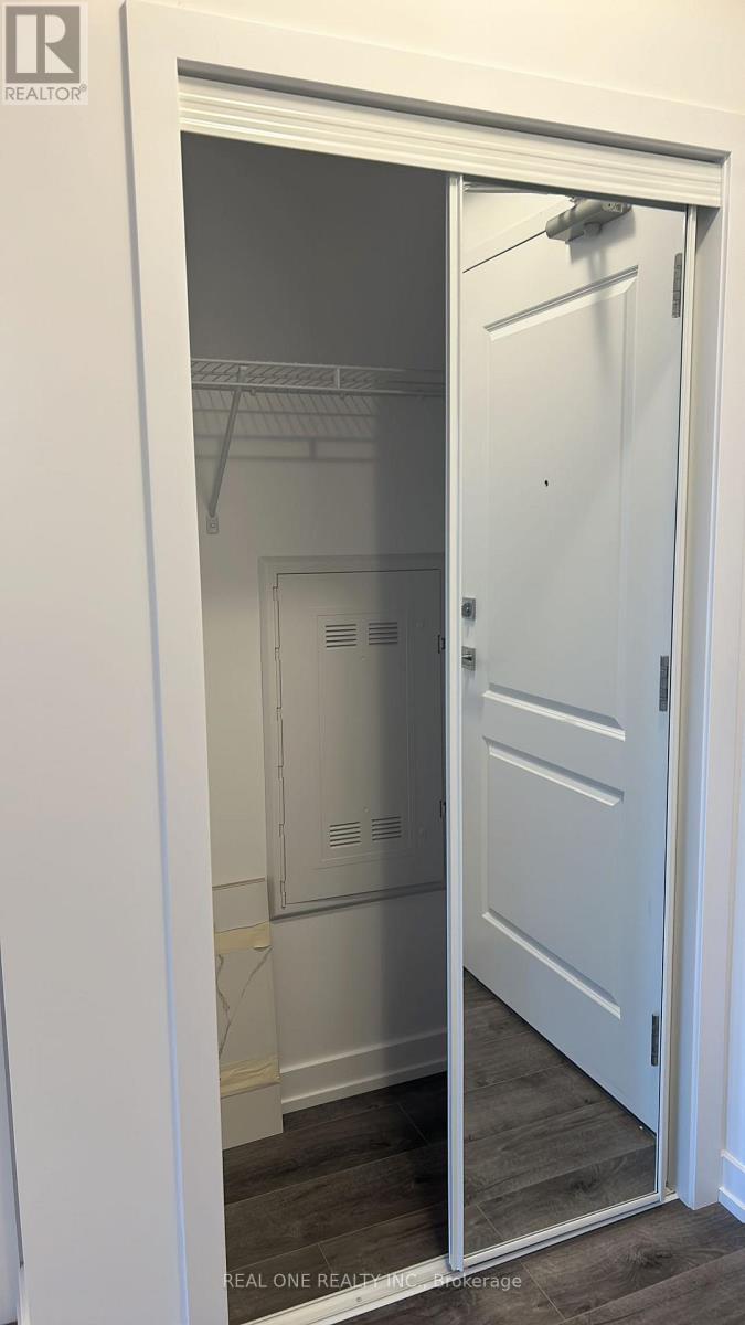 Apartment at 614 - 470 DUNDAS STREET E, Hamilton