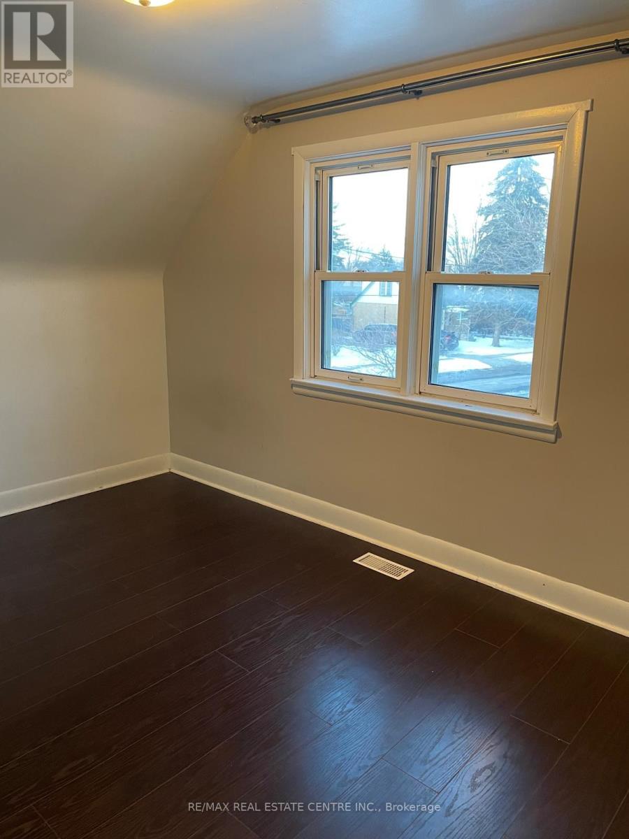 Detached at UPPER - 41 BELLEVIEW AVENUE E, Kitchener