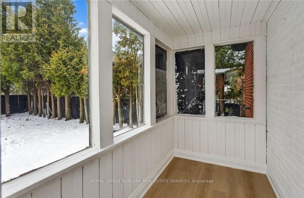 Detached at LOWER - 150 BRUCEDALE AVENUE E, Hamilton