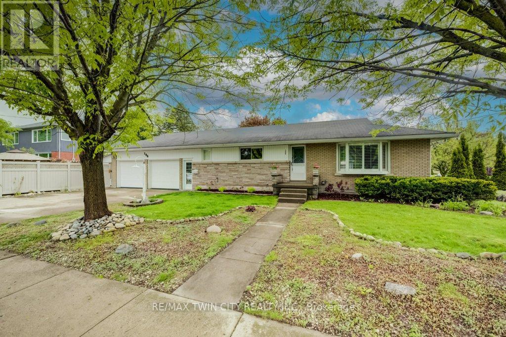 Detached at 196 LOURDES STREET, Waterloo