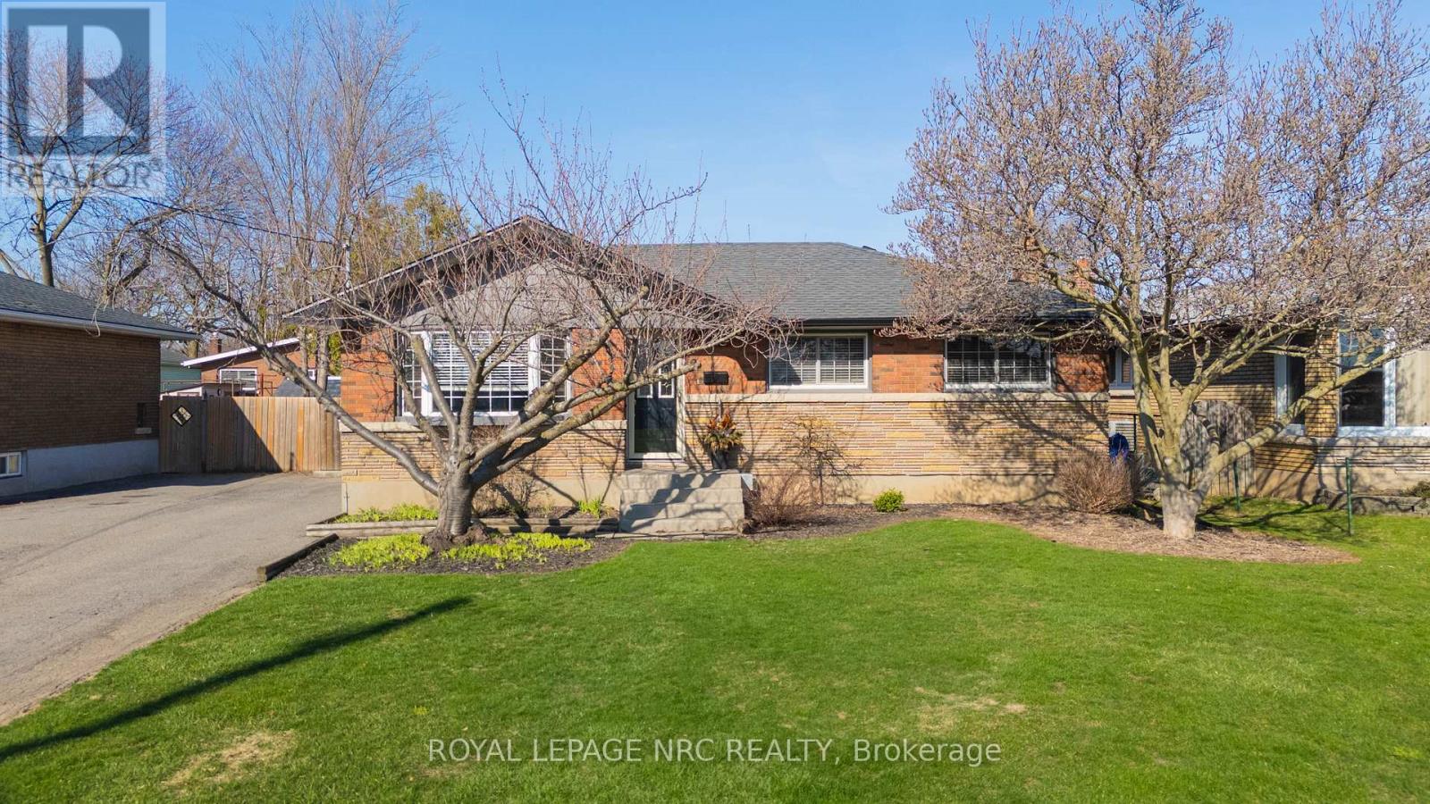 Detached at 9 GREENHILL DRIVE, Thorold