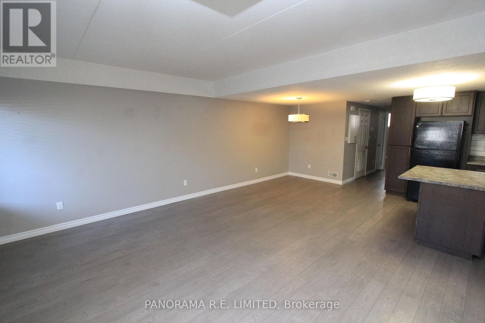 Apartment at G - 243 RACHEL CRESCENT, Kitchener