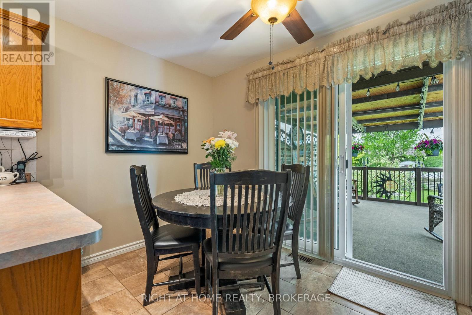 Detached at 139 QUAKER ROAD, Welland