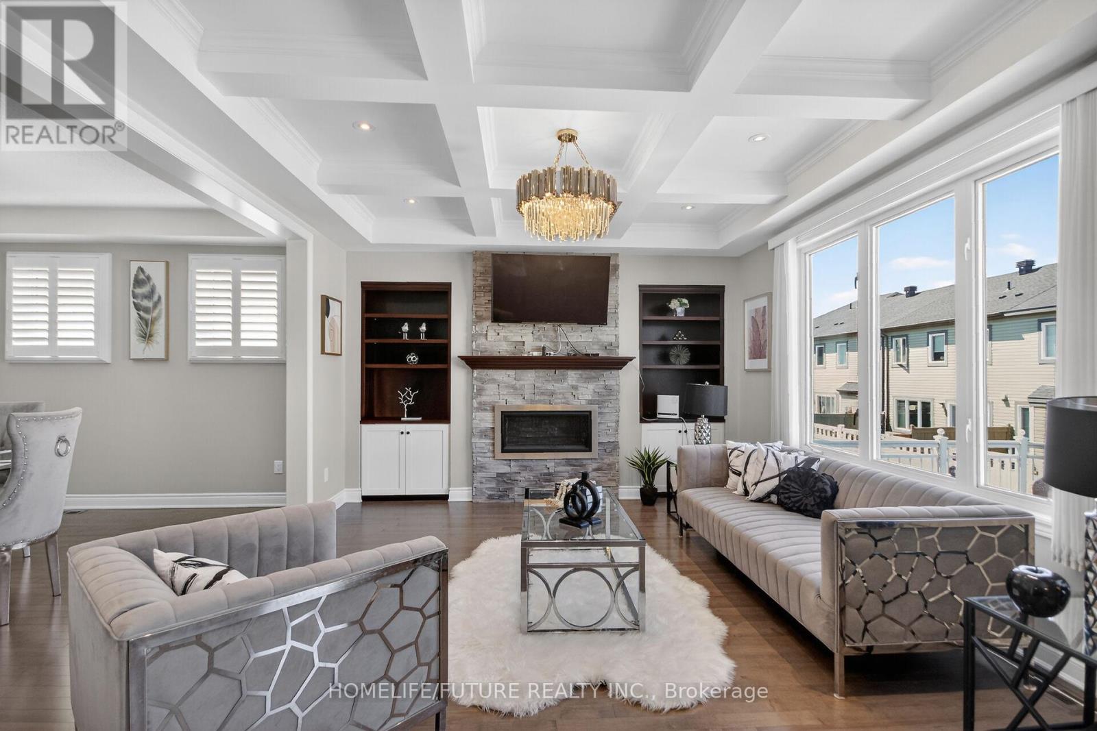 Detached at 644 DUNDONALD DRIVE, Ottawa