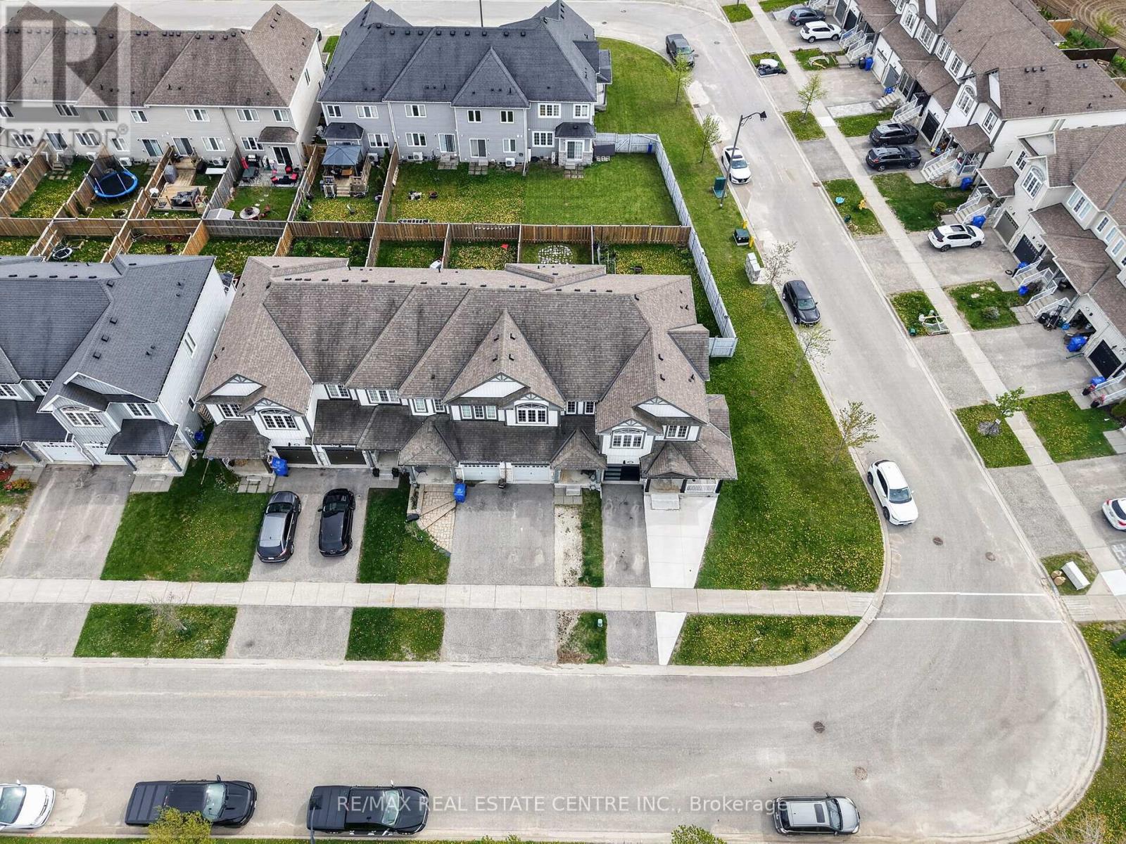 Townhouse at 941 COOK CRESCENT, Shelburne