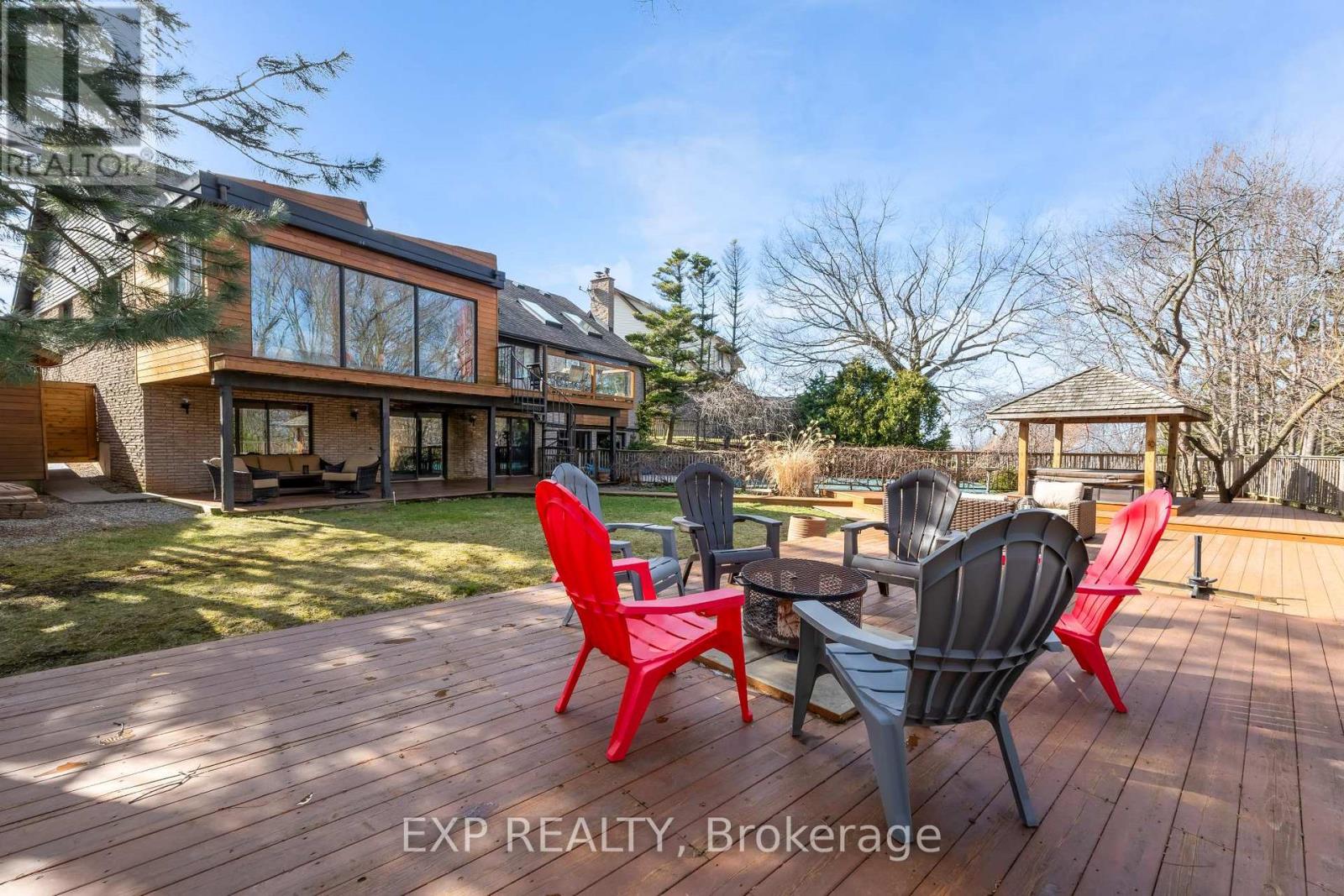 Detached at 39 HILTS DRIVE, Hamilton (Stoney Creek)