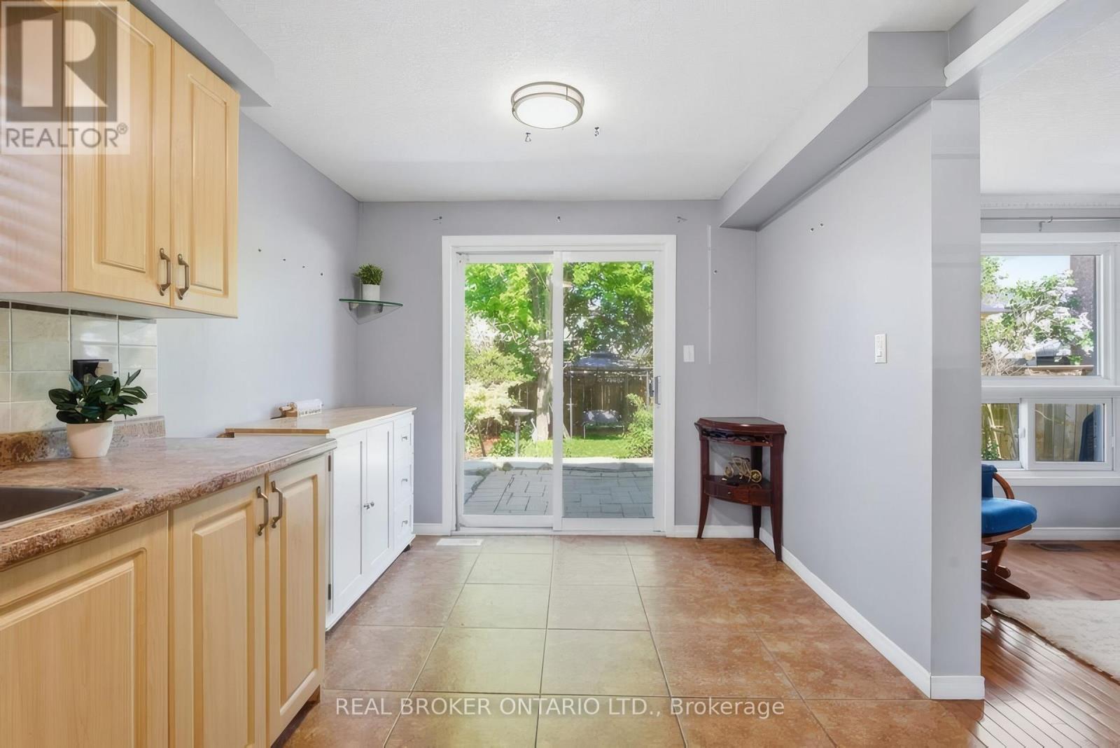 Detached at 1089 COPPER LEAF CRESCENT, Kitchener