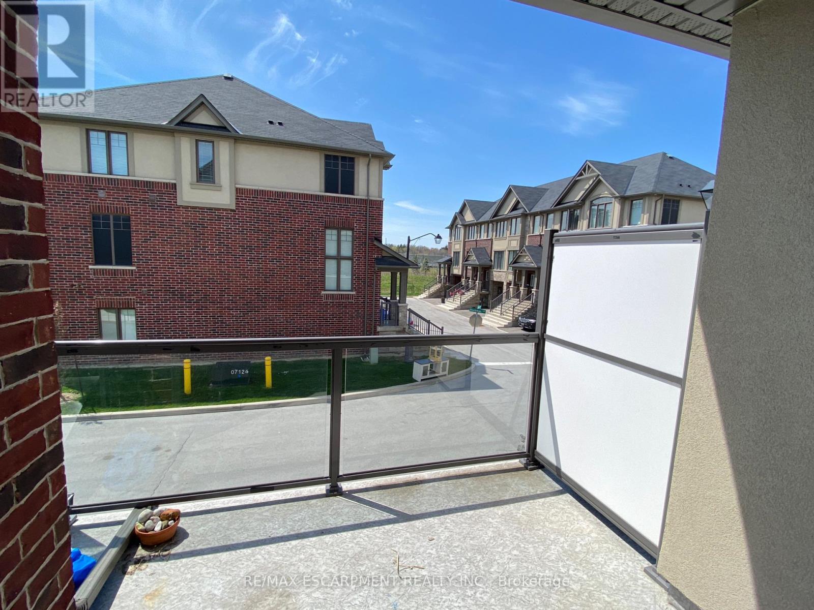Townhouse at 4 WORKMAN LANE, Hamilton