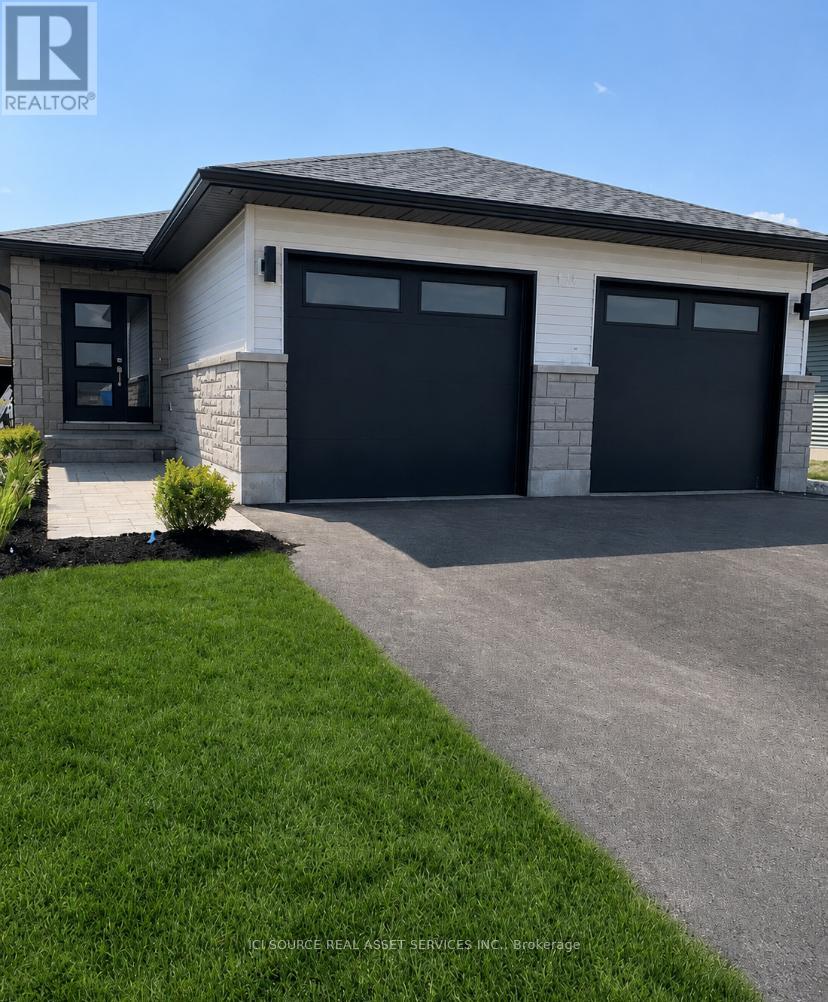 Semi-Detached/Link at B - 120 SIENNA AVENUE, Belleville (Belleville Ward)