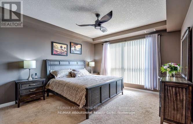 Apartment at 705 - 330 RIDOUT STREET N, London