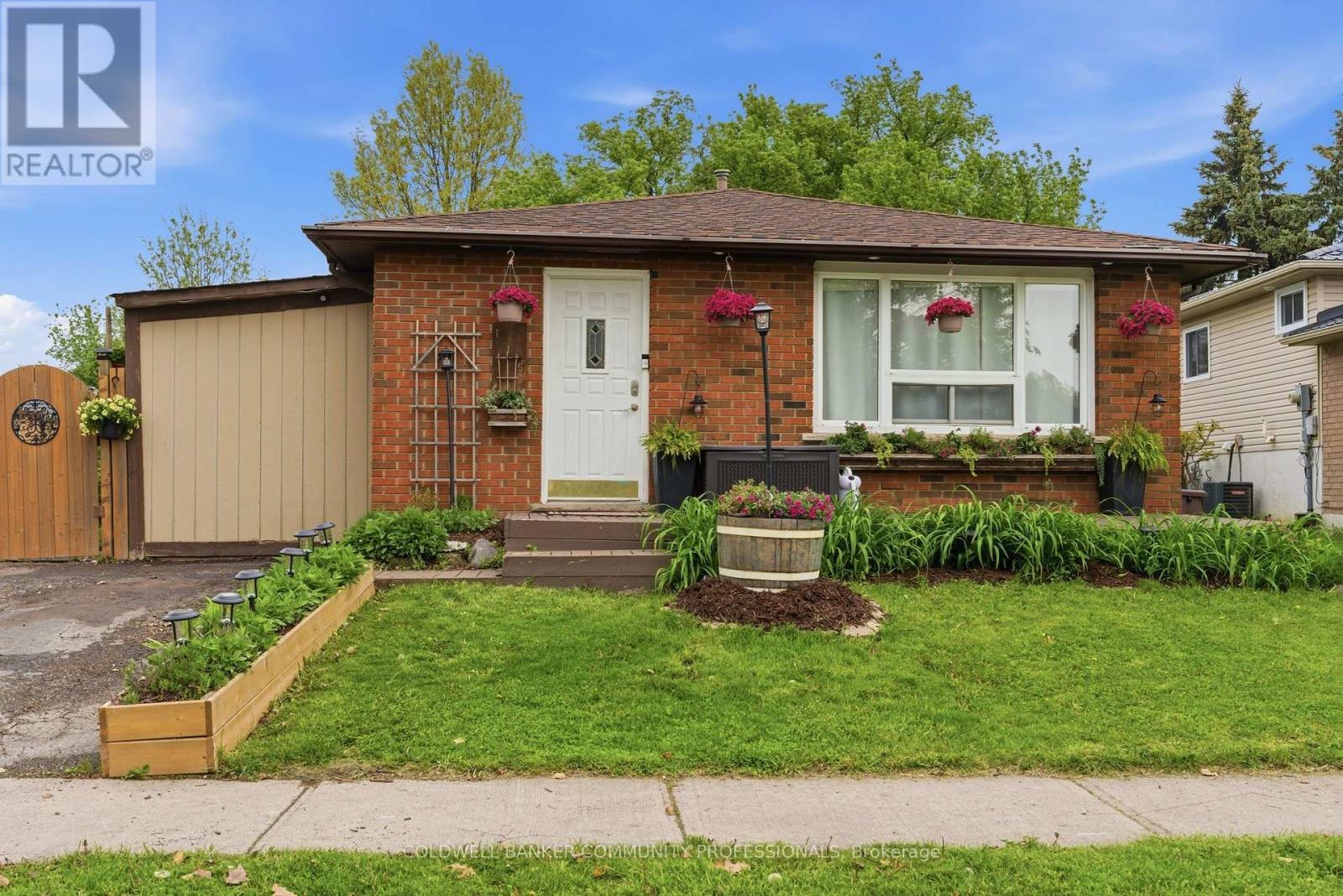 Detached at 115 GORDON DRUMMOND AVENUE, Hamilton