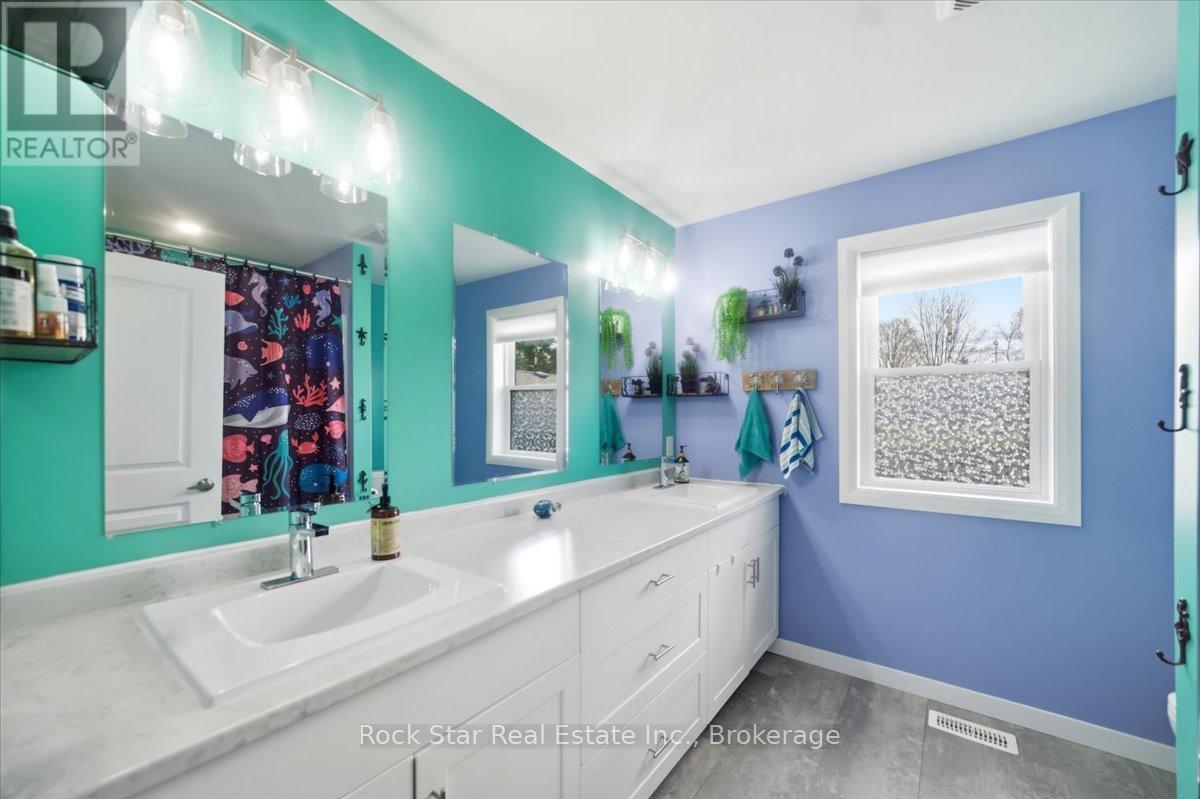 Detached at 9487 MAAS PARK DRIVE, Wellington North