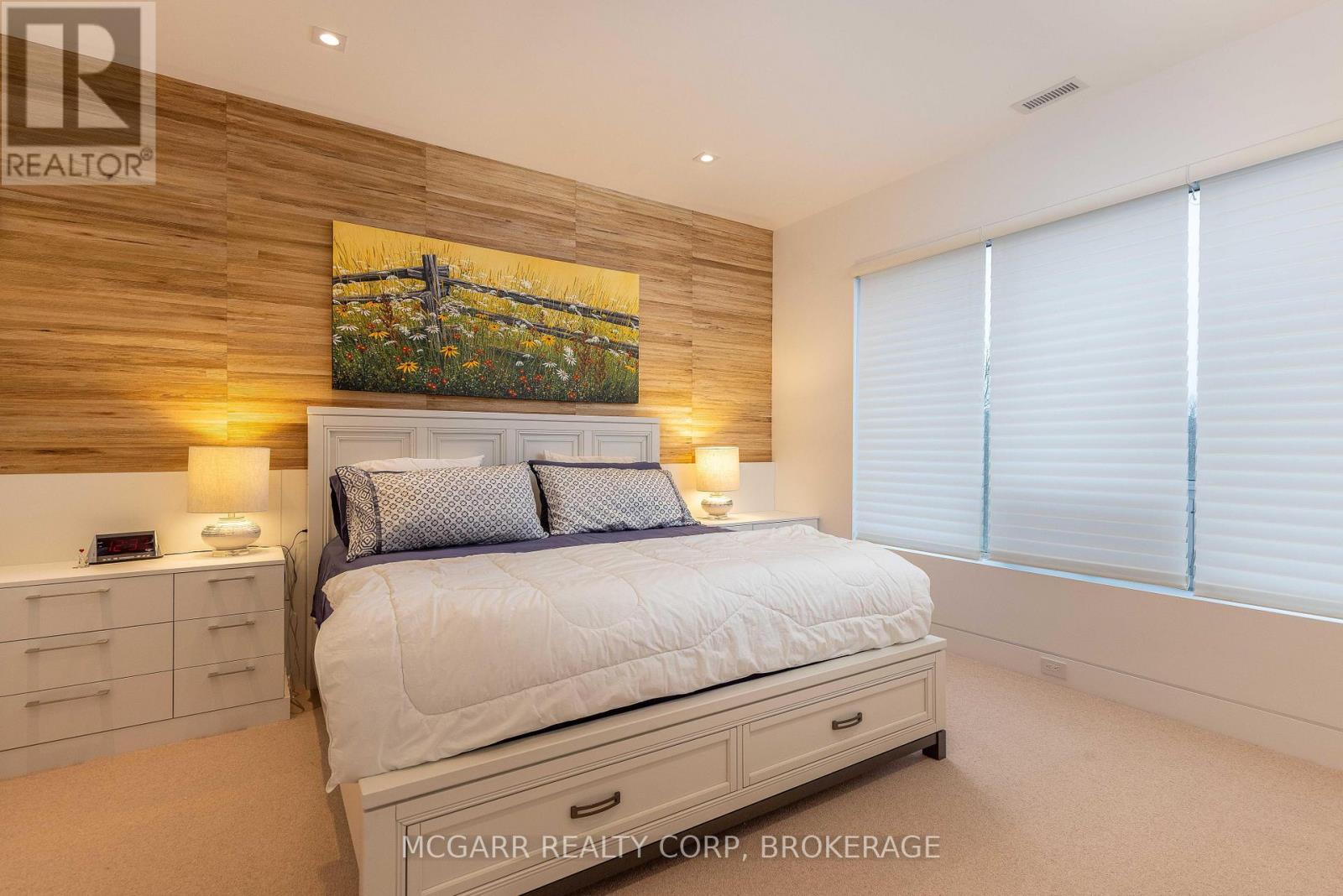 Apartment at 401 - 77 YATES STREET, St. Catharines