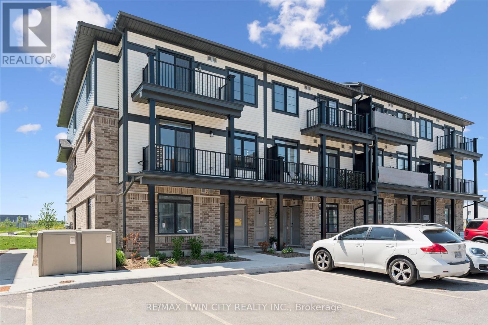 Townhouse at 20 LOMOND LANE, Kitchener