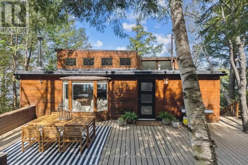 Detached at 3 - 4209 MUSKOKA ROAD 117, Lake of Bays