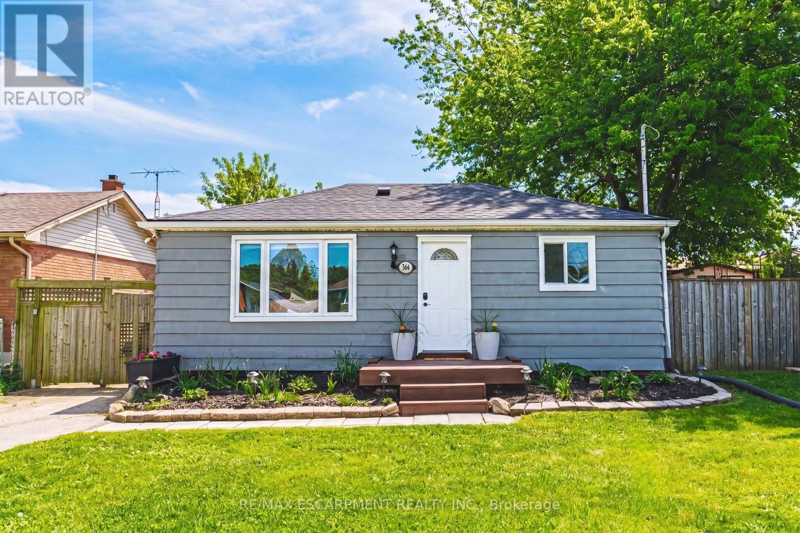 Detached at 546 MOHAWK ROAD E, Hamilton (Lawfield)