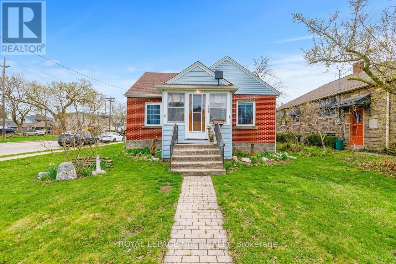 Detached at 197 CHARLOTTE STREET, Port Colborne