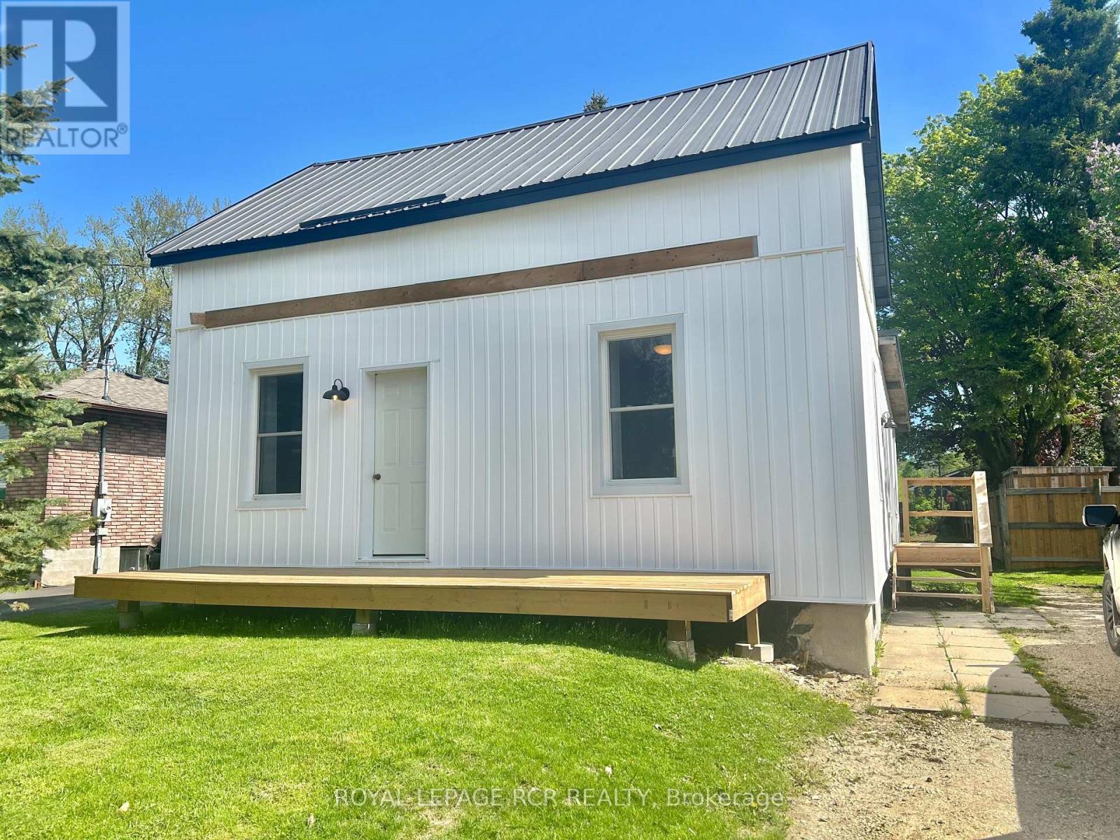 Detached at 170 YOUNG STREET, Southgate