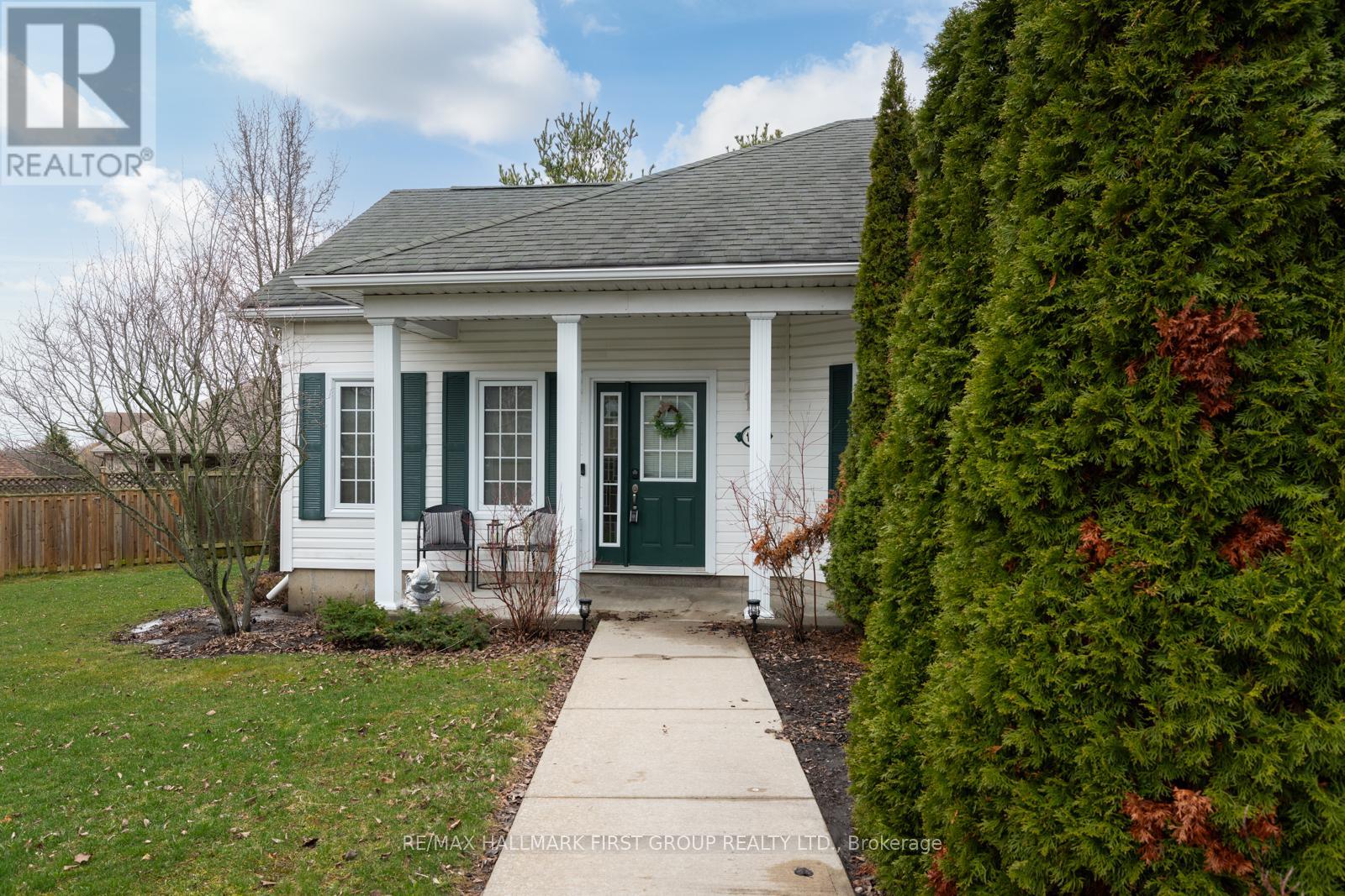Townhouse at 1501 - 325 DENSMORE ROAD, Cobourg
