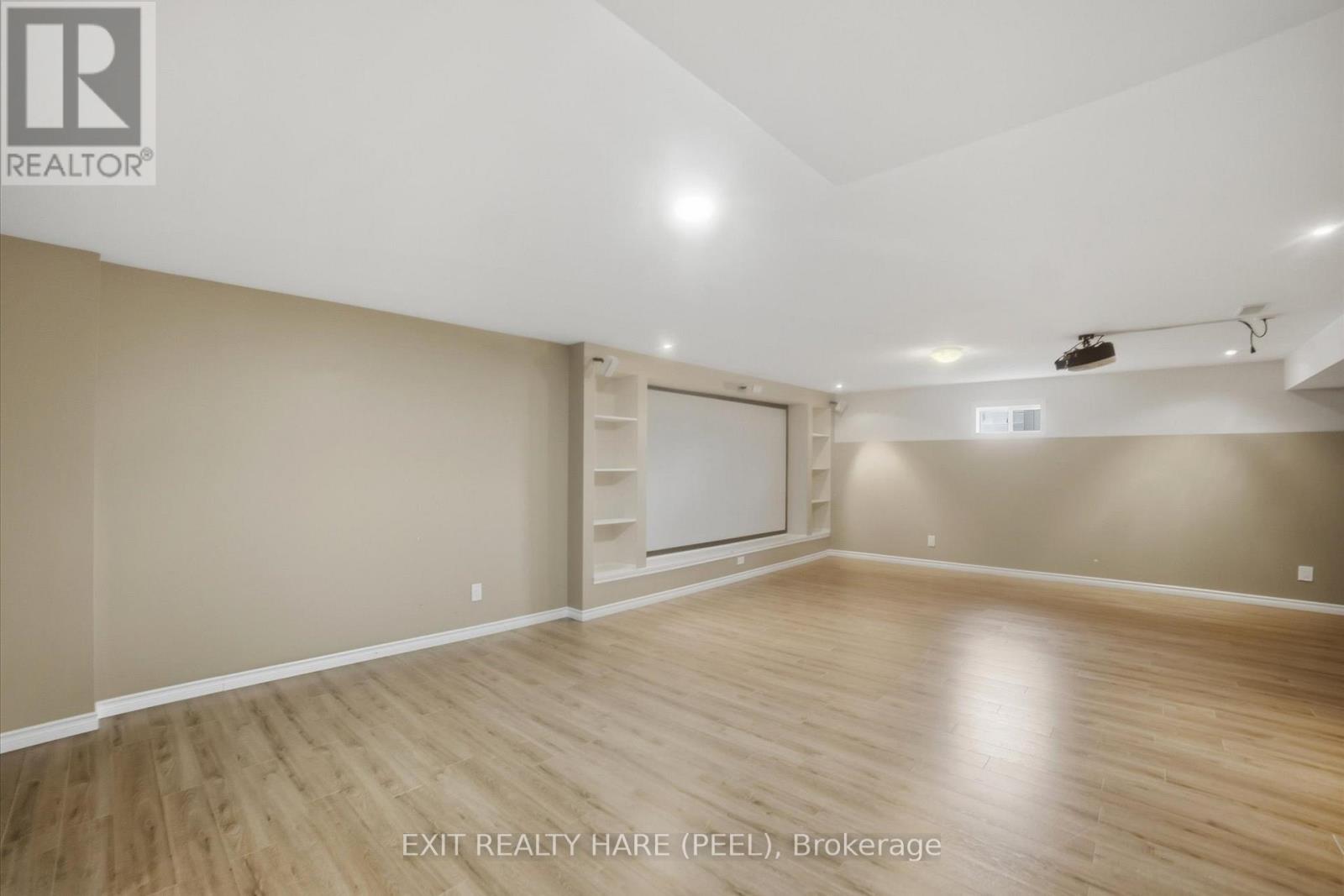 Detached at 174 IRWIN AVENUE, Hamilton