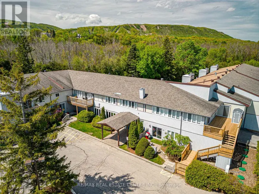 Apartment at 19 - 209472 HIGHWAY 26, Blue Mountains