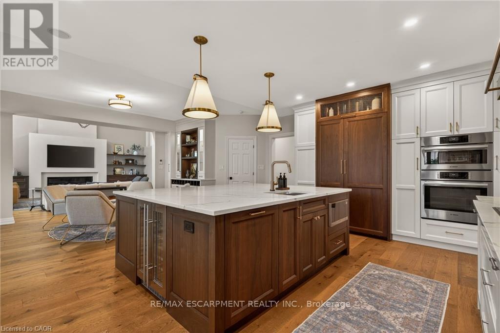 Detached at 120 JEROME PARK DRIVE, Hamilton