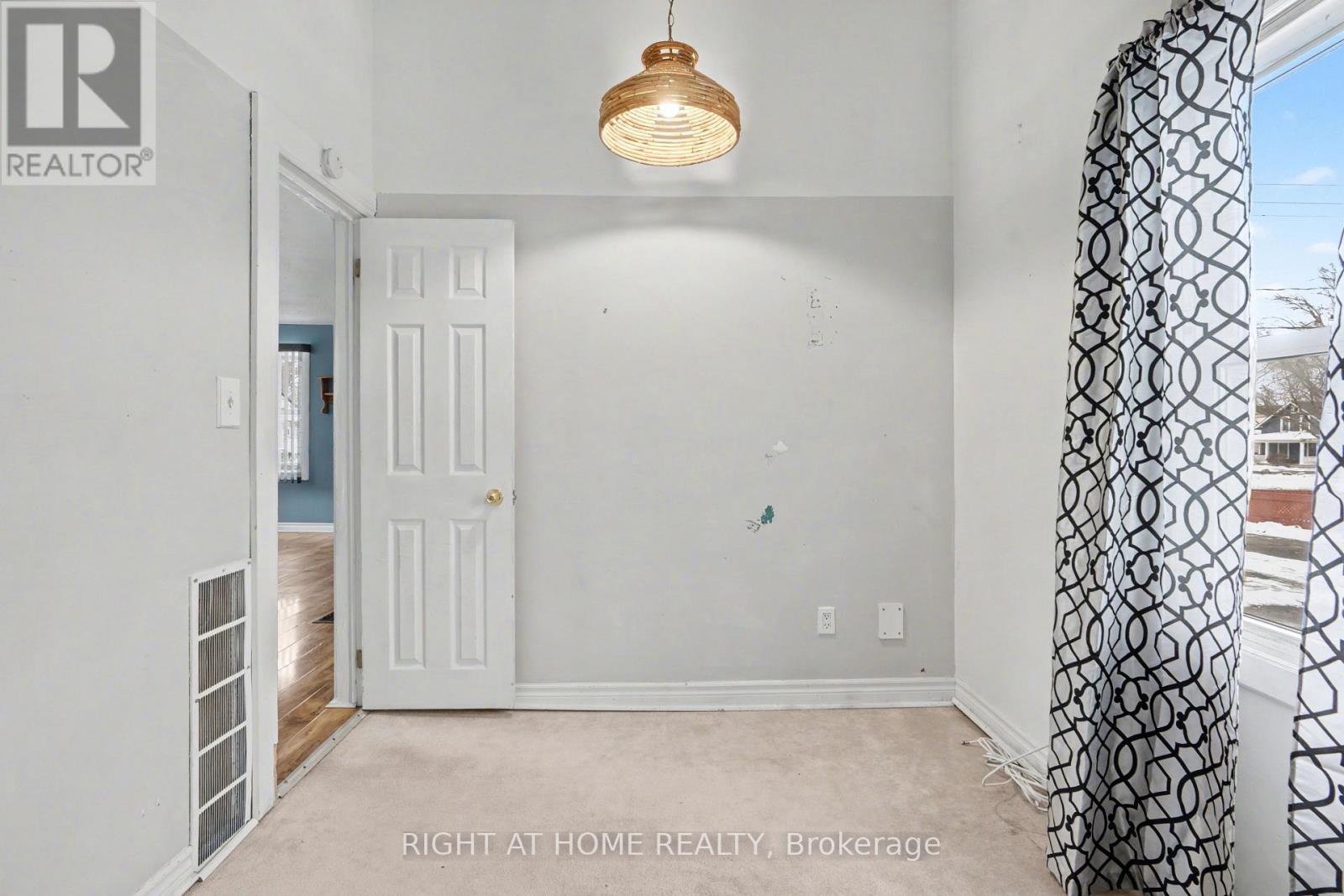 Detached at 3852 BRUNSWICK AVENUE, Fort Erie