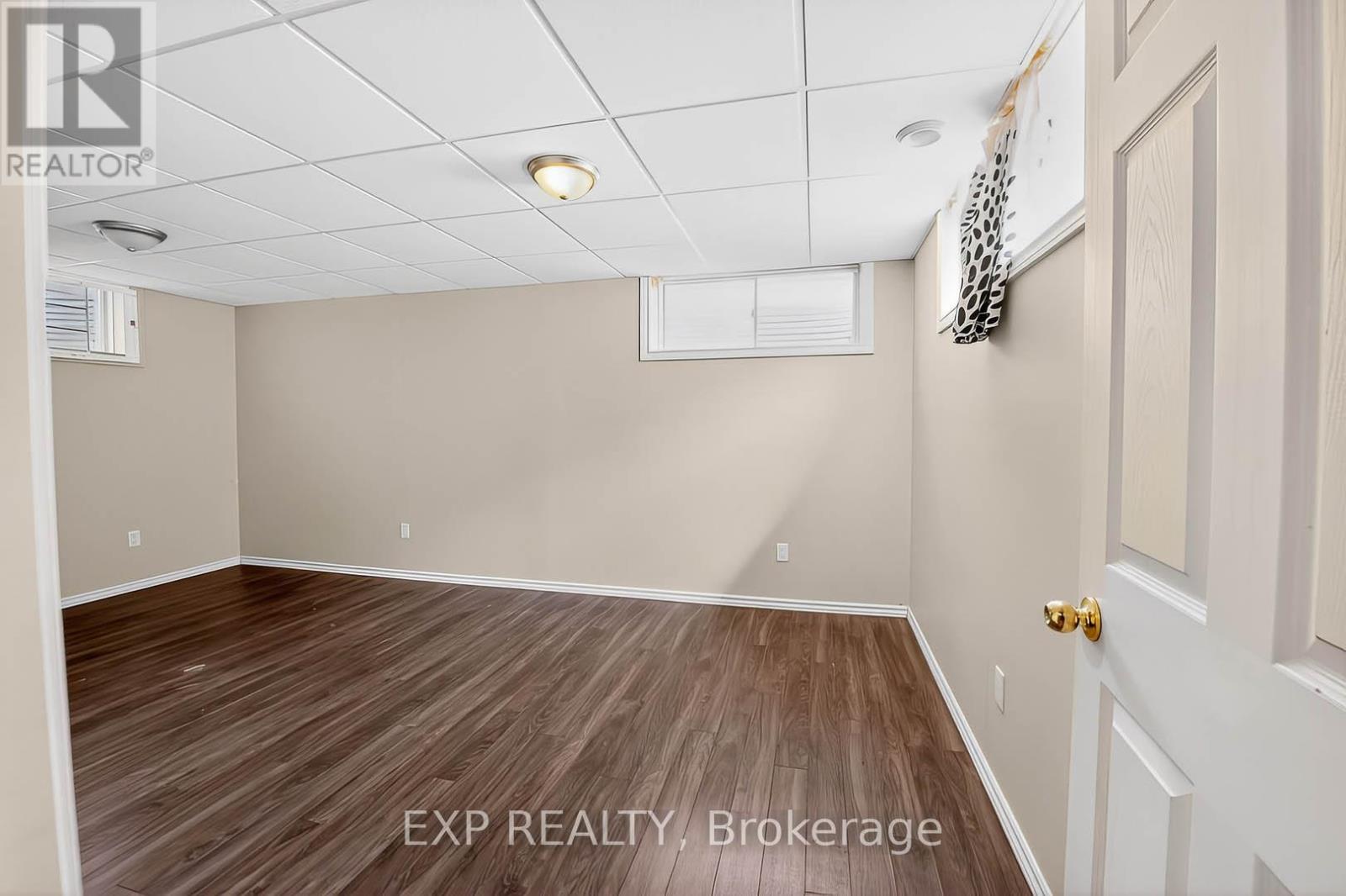 Detached at 600 WINTERBERRY AVENUE, Waterloo