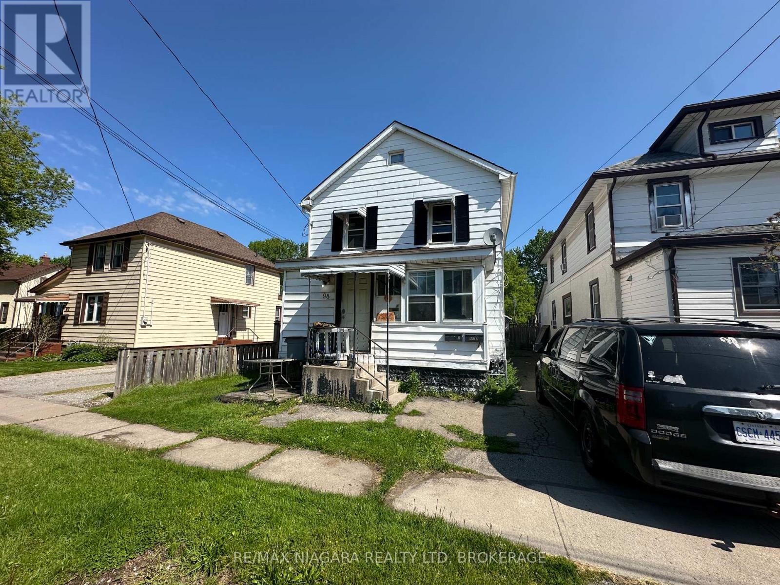 Multiplex at 98 ST ARNAUD STREET, Port Colborne