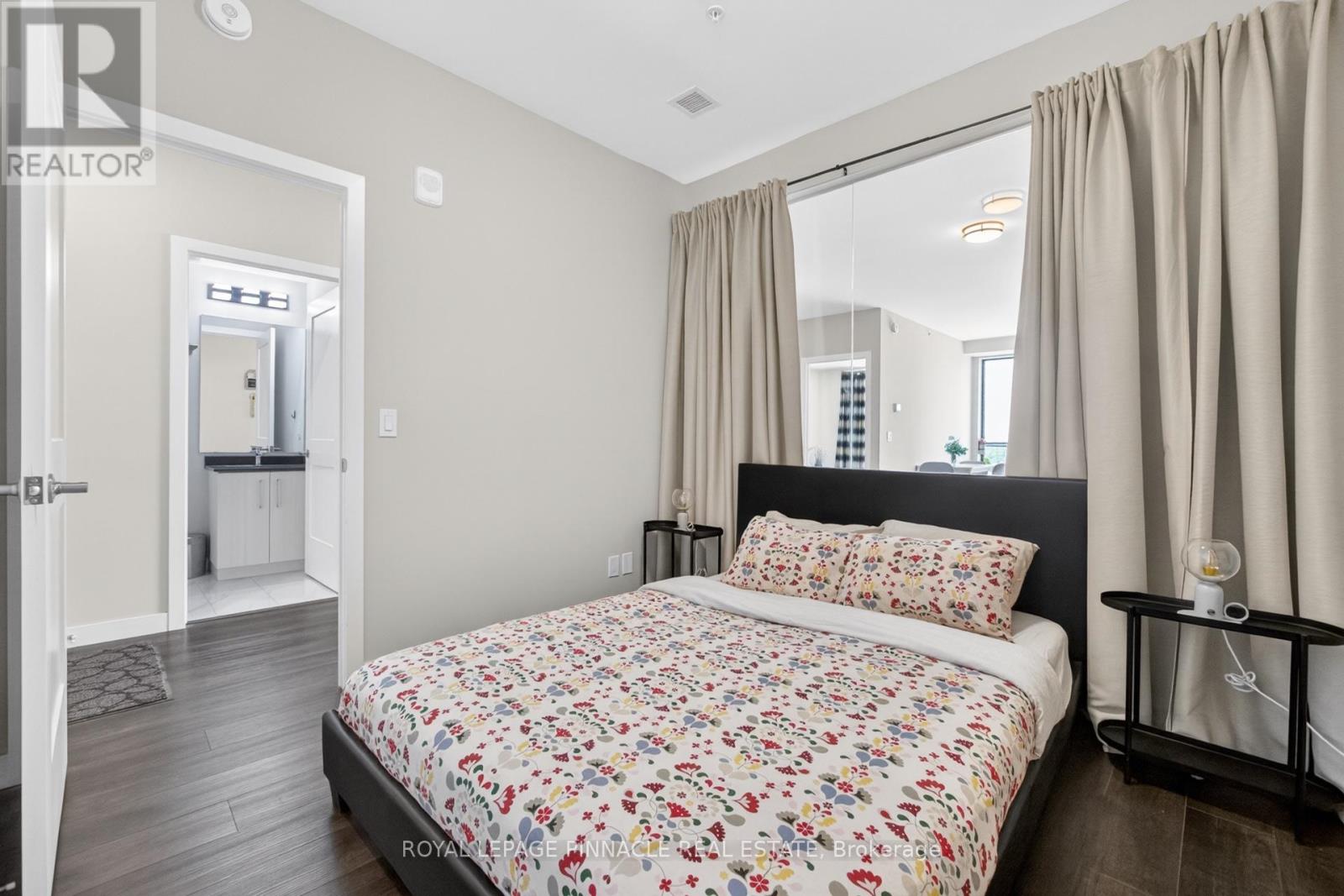 Apartment at 2303 - 15 QUEEN STREET S, Hamilton