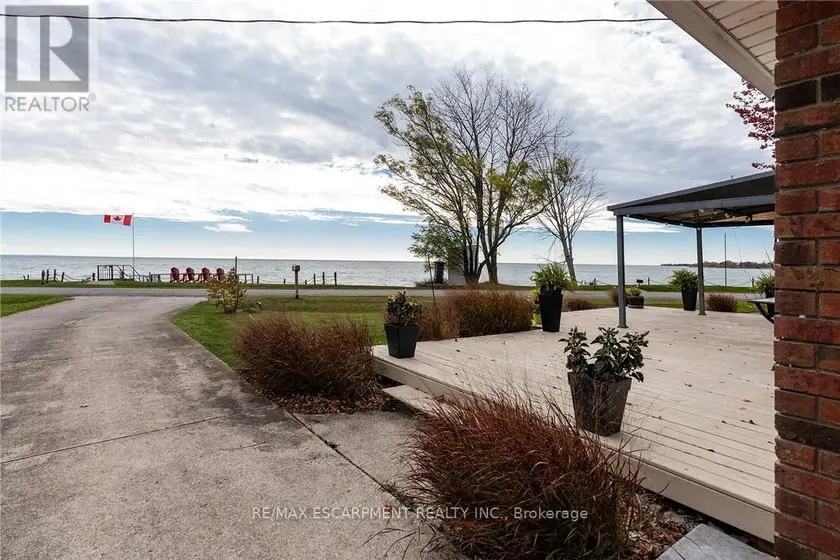 Detached at 577 EDGEWATER PLACE, Haldimand