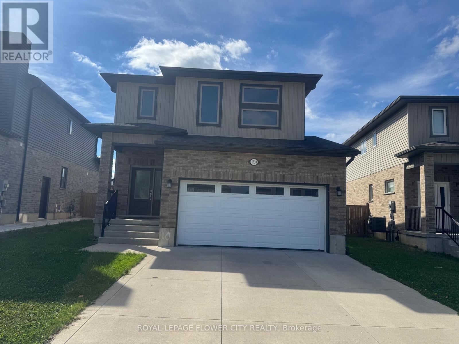 Detached at 1330 LAWSON ROAD, London North (North I)