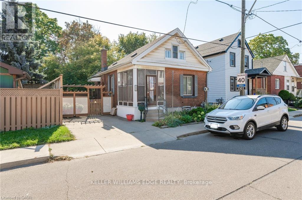 Detached at 252 BEECHWOOD AVENUE, Hamilton (Crown Point)
