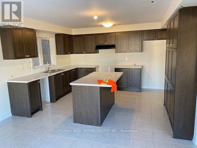 Detached at 10 ESTHER CRESCENT, Thorold