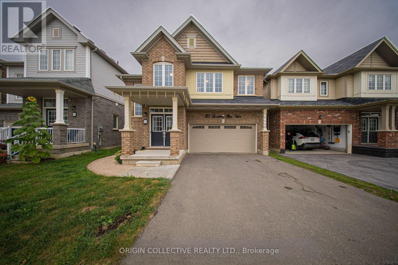 Detached at 122 LONGBOAT RUN WEST, Brantford