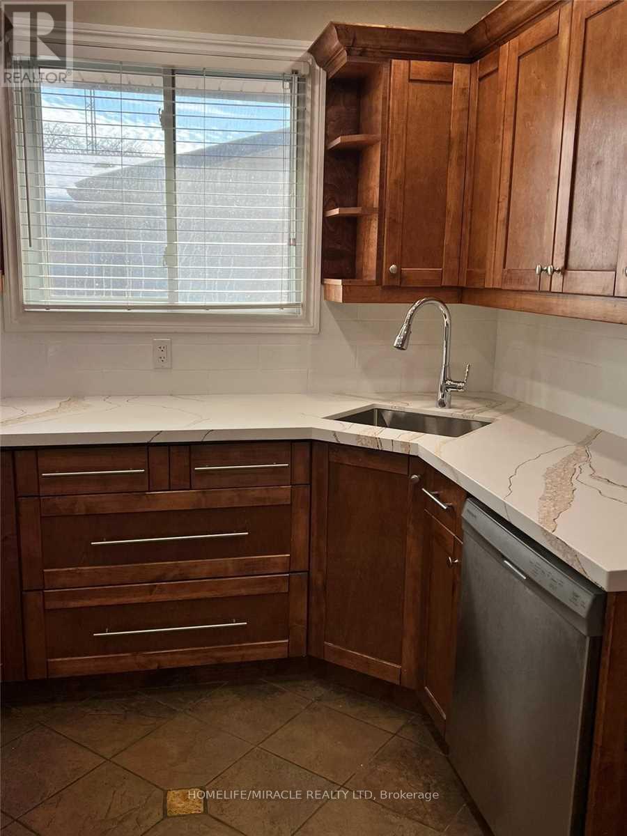 Detached at 78 REGENT DRIVE, St. Catharines