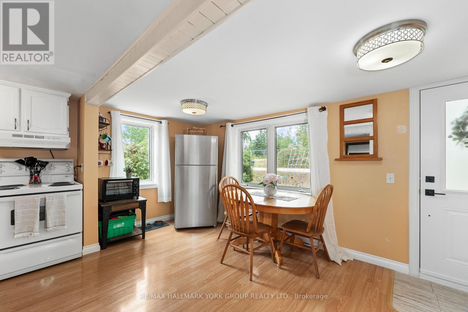 Detached at 6 MITCHELLVIEW ROAD, Kawartha Lakes