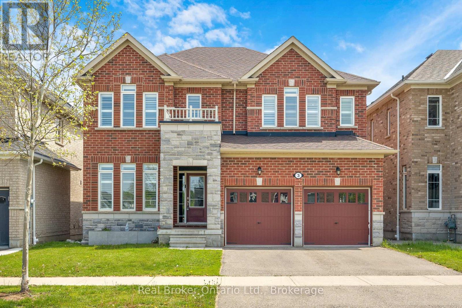 Detached at 3 NEWBROOK STREET, Brant (Paris)