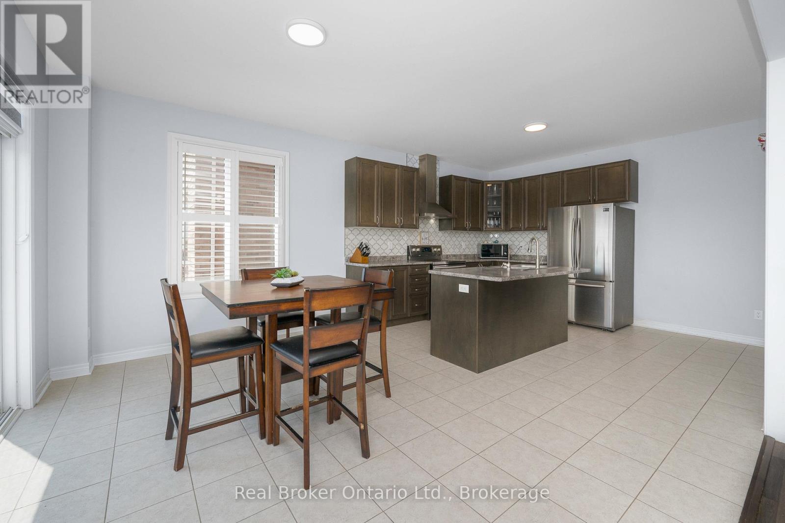 Detached at 3 NEWBROOK STREET, Brant
